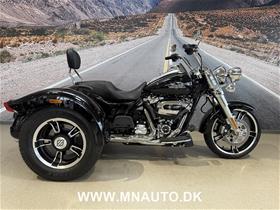 FLRT Freewheeler Trike 114"