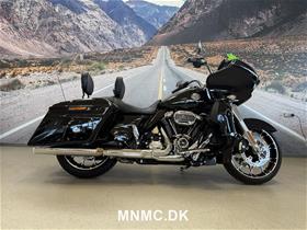 FLTRXS Road Glide Special 114"