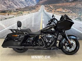 FLTRXS Road Glide Special