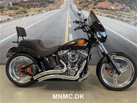 FXST Softail Standard
