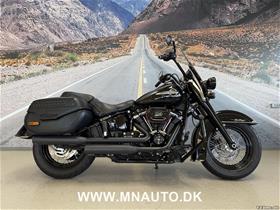 FLHCS Heritage Softail Classic 114"